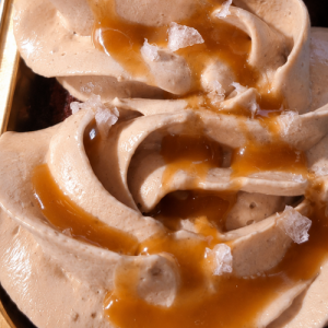 vanilla salted caramel cake, salted caramel cake, Cakella Cape Town, Cake loaf, Cake tin, Bakery, Cake Shop