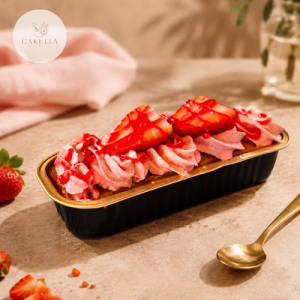 strawberry cake, vanilla cake, strawberry vanilla cake, Cakella, Bakery, Cape Town, Cake shop